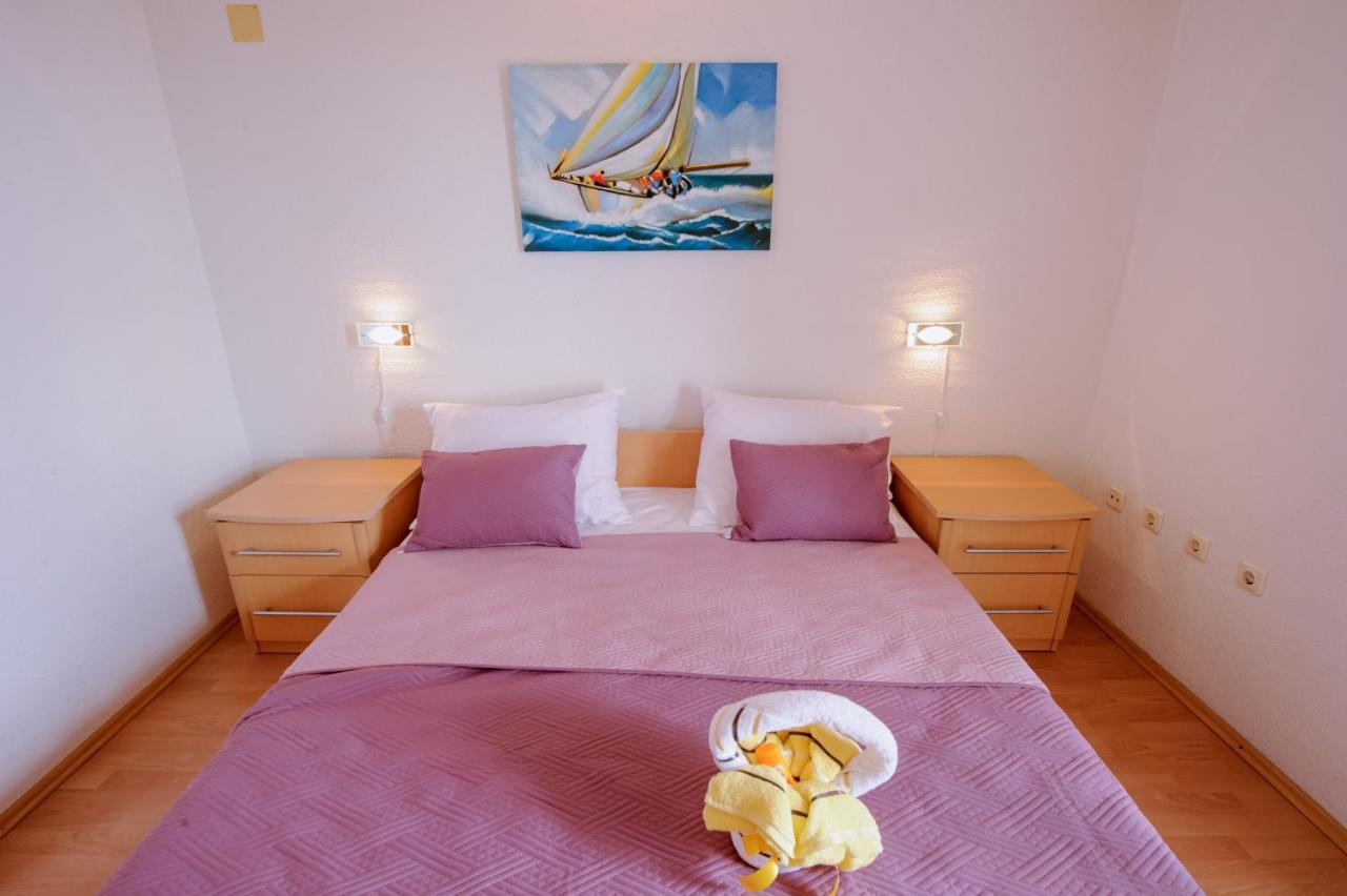 Pension Maric Rooms Брист Экстерьер фото